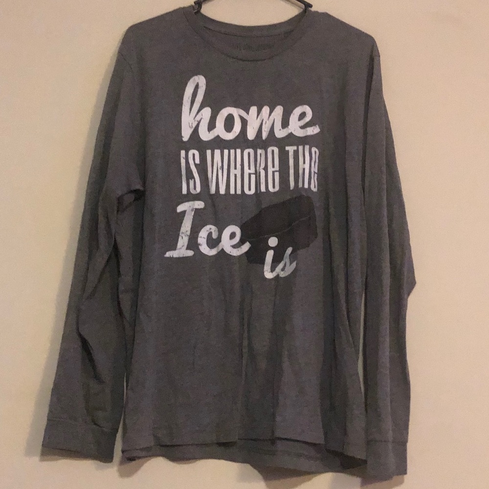 Hockey long sleeve tee